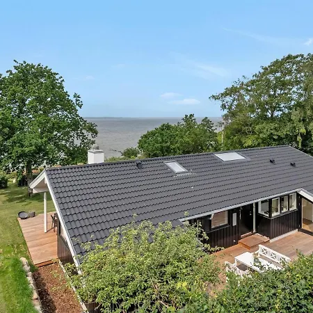 Dorett - 30m To The Inlet In Sealand By Interhome *